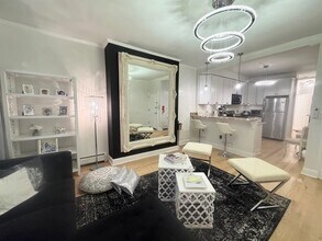 619 Willow Ave in Hoboken, NJ - Building Photo - Building Photo