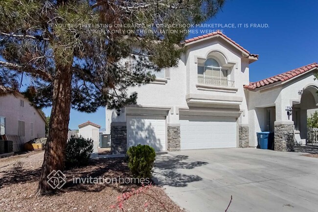 property at 915 Golden Poppy St