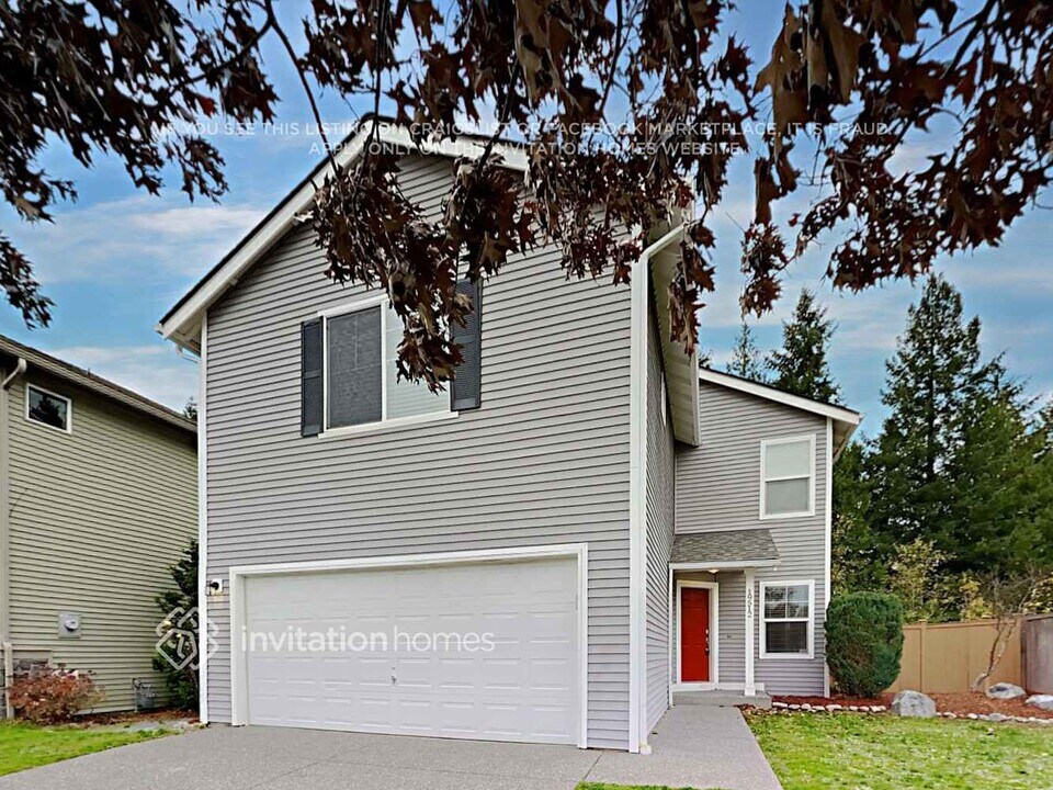 19512 99th St Ct E in Bonney Lake, WA - Foto de edificio