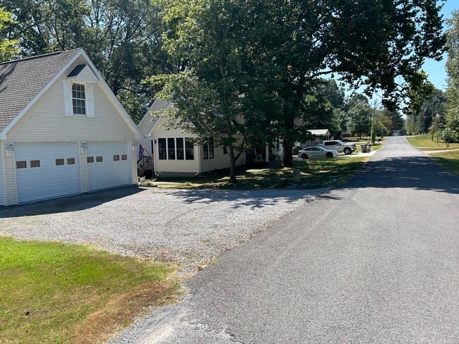56 Panorama Dr, Unit Robert