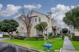 3 Buoy Ln in Redwood City, CA - Building Photo - Building Photo
