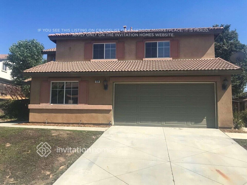 1514 Evergreen Ave in Beaumont, CA - Building Photo