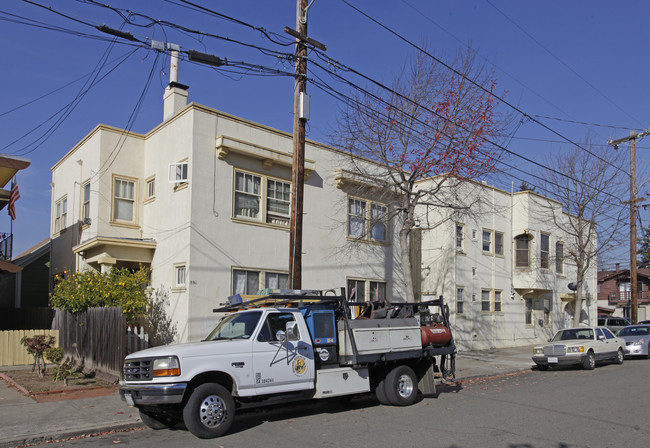 891 Cedar St in Alameda, CA - Building Photo - Building Photo