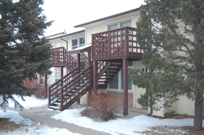 property at 1532 Trent Ct