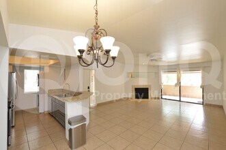 7950 E Starlight Way in Scottsdale, AZ - Building Photo - Building Photo