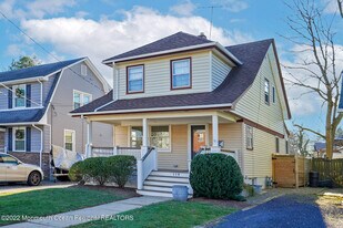 119 Branch Ave in Red Bank, NJ - Building Photo