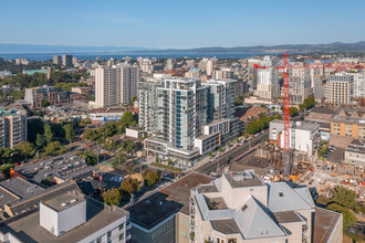 989 Johnson St in Victoria, BC - Building Photo - Building Photo