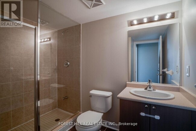 525 Wilson Ave in Toronto, ON - Building Photo - Building Photo