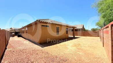 15238 W Jefferson St in Goodyear, AZ - Building Photo - Building Photo