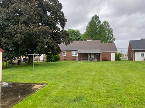 11 Lancaster Ave in Denver, PA - Building Photo - Building Photo