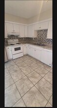 13352 Hiddencrest Ln in Ballwin, MO - Building Photo - Building Photo