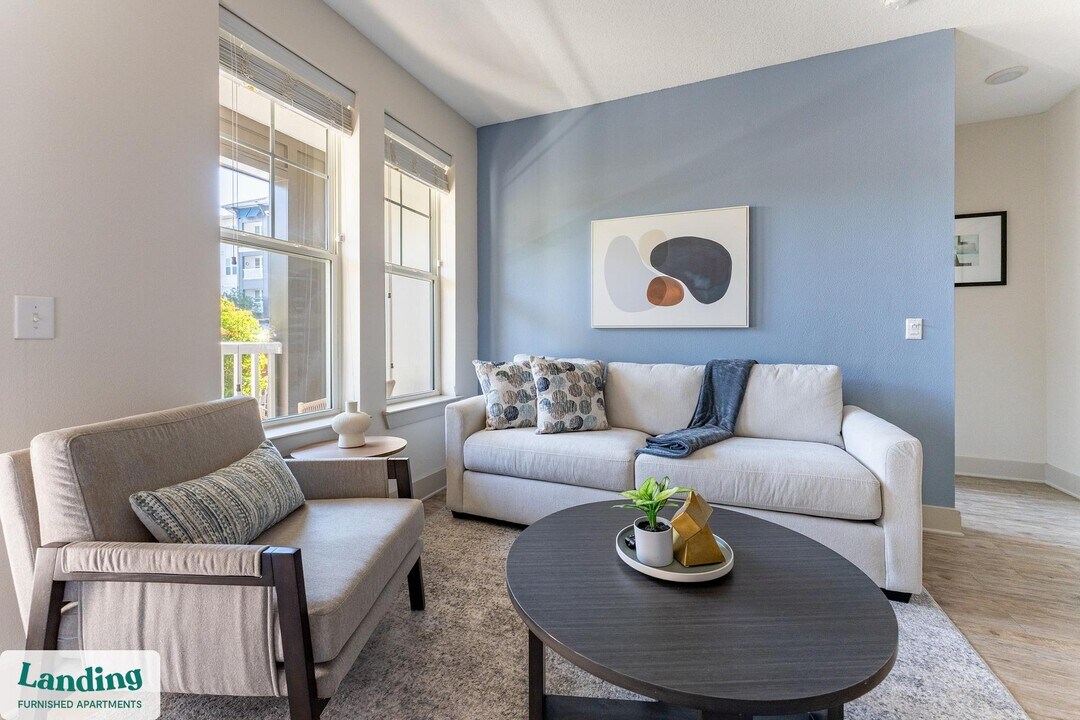 655 W Marina Cove Dr in St. Augustine, FL - Foto de edificio