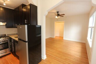 617 W Patterson Ave in Chicago, IL - Building Photo - Building Photo