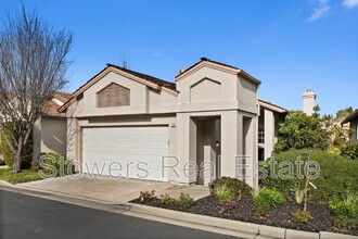 5108 E Lakeshore Dr in San Ramon, CA - Foto de edificio - Building Photo