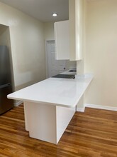 871 Beacon St, Unit 3 in Boston, MA - Building Photo - Building Photo