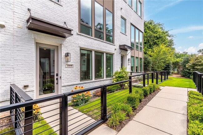306 Gibson St SE in Atlanta, GA - Building Photo - Building Photo