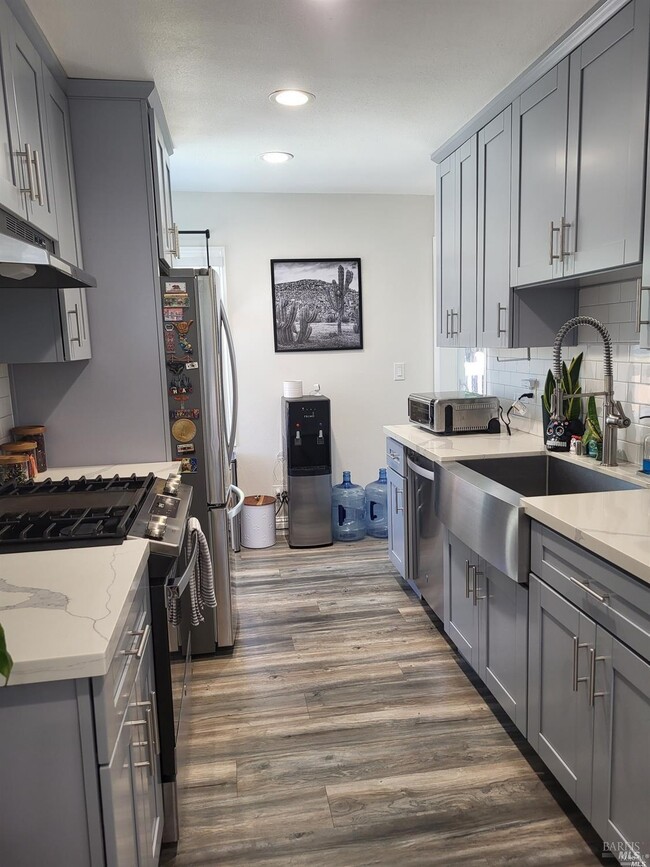 120 Laguna St in Vallejo, CA - Building Photo - Building Photo