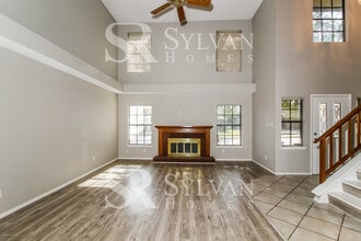 975 Mauve Dr in Lewisville, TX - Building Photo - Building Photo
