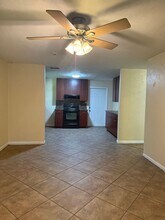 2644 SW 31st Pl-Unit -A in Gainesville, FL - Building Photo - Building Photo