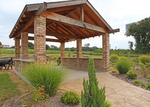 Tuscany Apartments in Fort Worth, TX - Foto de edificio - Other