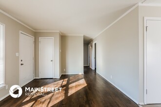 907 S Missouri St in Liberty, MO - Building Photo - Building Photo