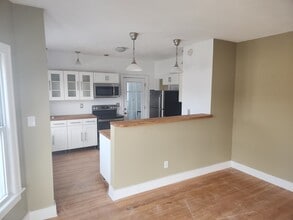 171 Shotwell Park, Unit 2 in Syracuse, NY - Foto de edificio - Building Photo