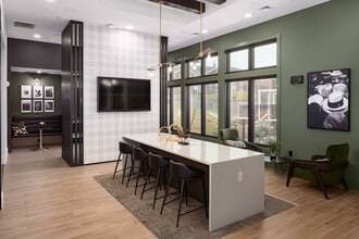 The Reserve at Camp Creek in Gallatin, TN - Foto de edificio - Building Photo