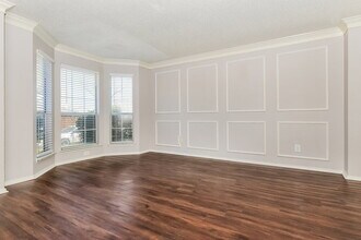 5909 Iris Dr, Unit 1240-B3 in Rowlett, TX - Building Photo - Building Photo