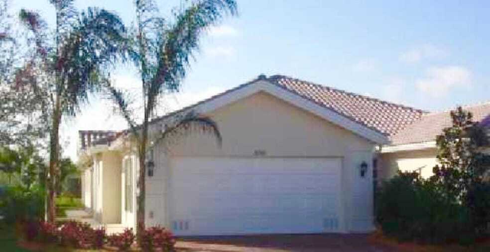 8306 Quito Pl in Wellington, FL - Building Photo