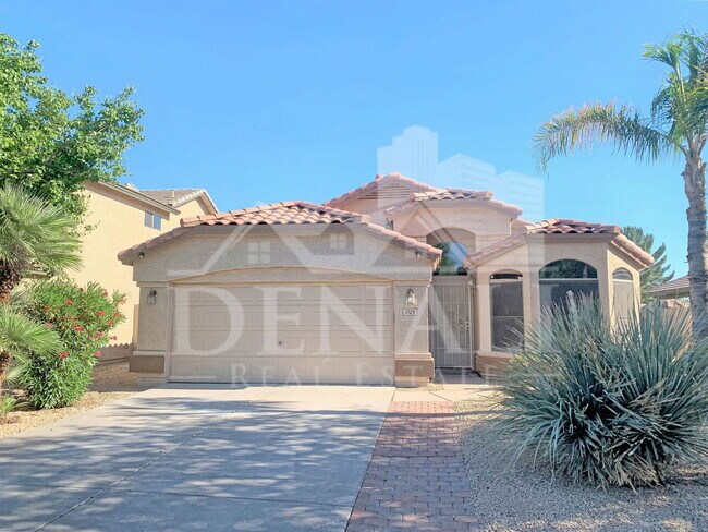 property at 1723 E Erie St
