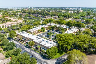 Arista Park Townhomes in Davie, FL - Foto de edificio - Building Photo