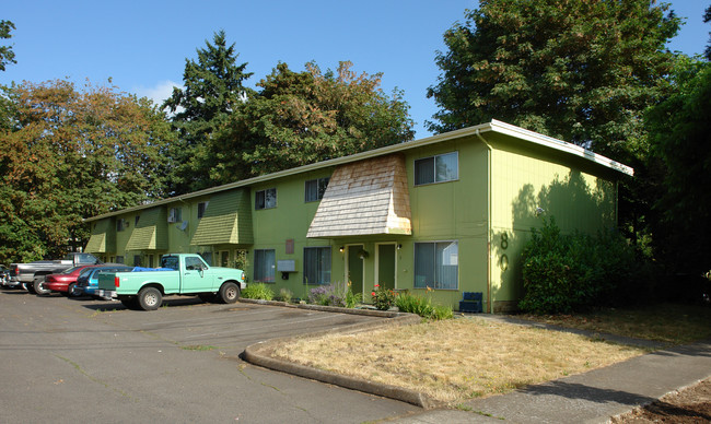 80 N Grand St in Eugene, OR - Building Photo - Building Photo