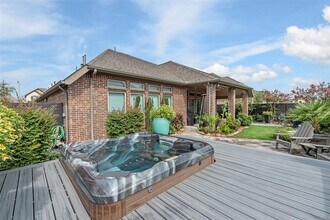 2333 Mayfield Trail Ct in League City, TX - Building Photo - Building Photo
