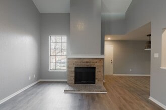 317-319 Rawhide Loop in Round Rock, TX - Building Photo - Building Photo