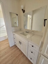 1034 N Kemp St in Anaheim, CA - Foto de edificio - Building Photo