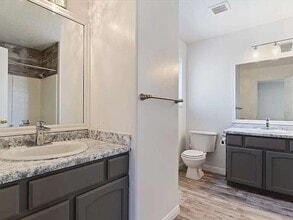 619 W 2300 S, Unit 5 in Perry, UT - Foto de edificio - Building Photo