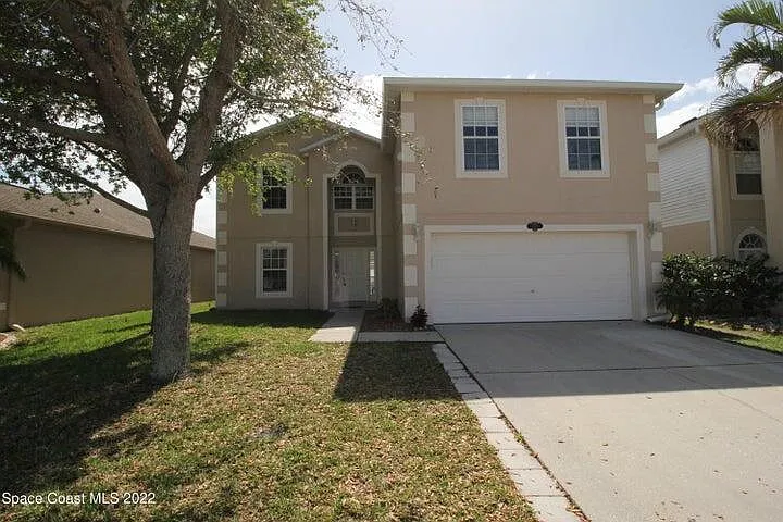 2370 Canopy Dr in Melbourne, FL - Building Photo