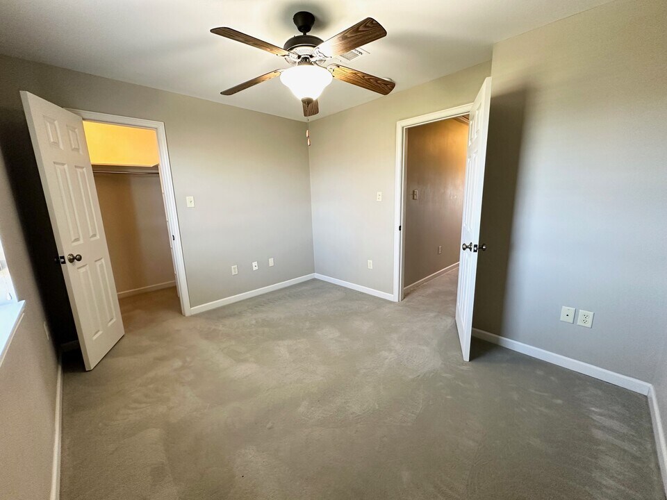 438 Vieux Carre in Houma, LA - Building Photo