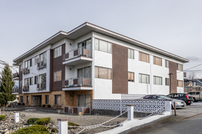 210 Nanaimo St in Vancouver, BC - Building Photo - Primary Photo