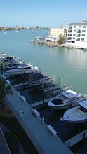 202 Windward Passage in Clearwater, FL - Building Photo - Building Photo