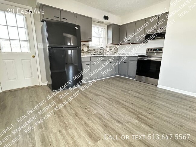 20 East Ave in Monroe, OH - Building Photo - Building Photo