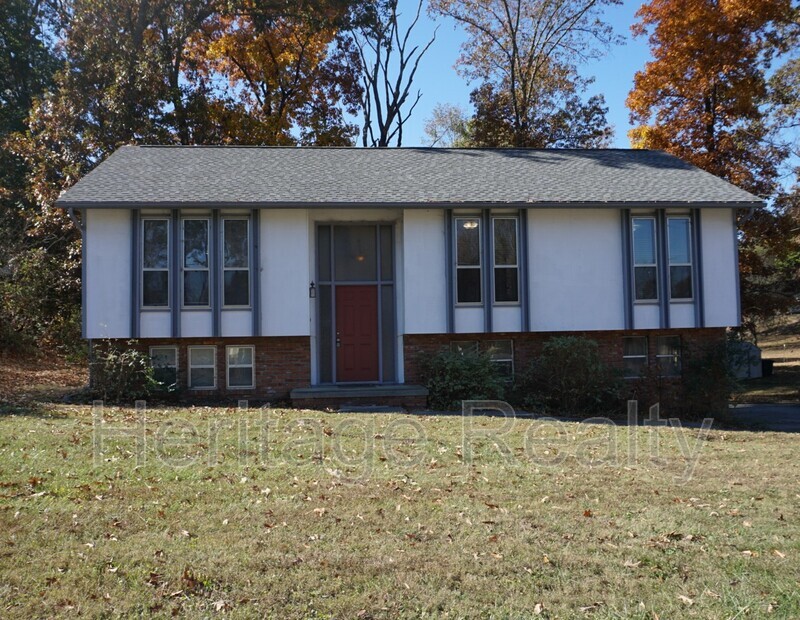 5600 Outer Dr in Knoxville, TN - Building Photo