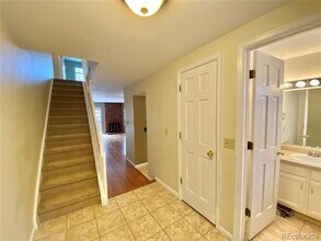 1470 S Quebec Way in Denver, CO - Building Photo - Building Photo