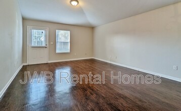8490 India Ave in Jacksonville, FL - Building Photo - Building Photo