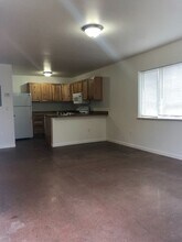 574 Tracy Dr in Big Lake, AK - Building Photo - Building Photo