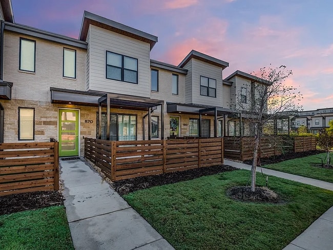 property at 870 Dulaney Ct
