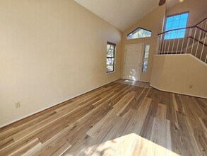 5878 Walnut Creek Rd in Reno, NV - Building Photo - Building Photo
