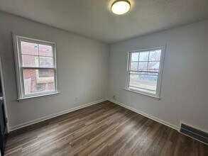 16687 Collingham Dr in Detroit, MI - Building Photo - Building Photo