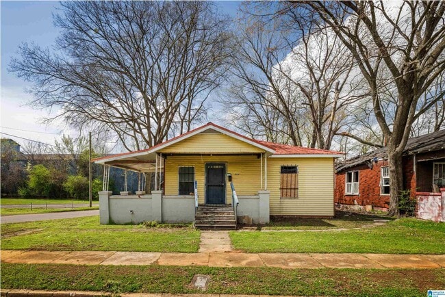 property at 804 42nd St N