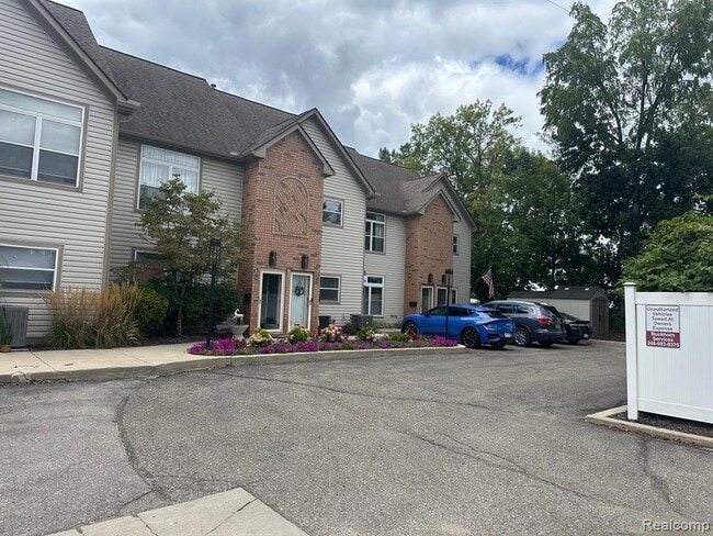 property at 40 Park Island Dr